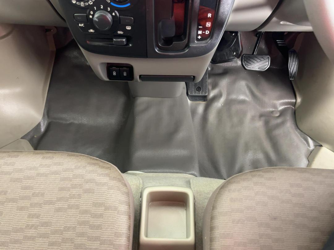 Photo '18' of Nissan Clipper