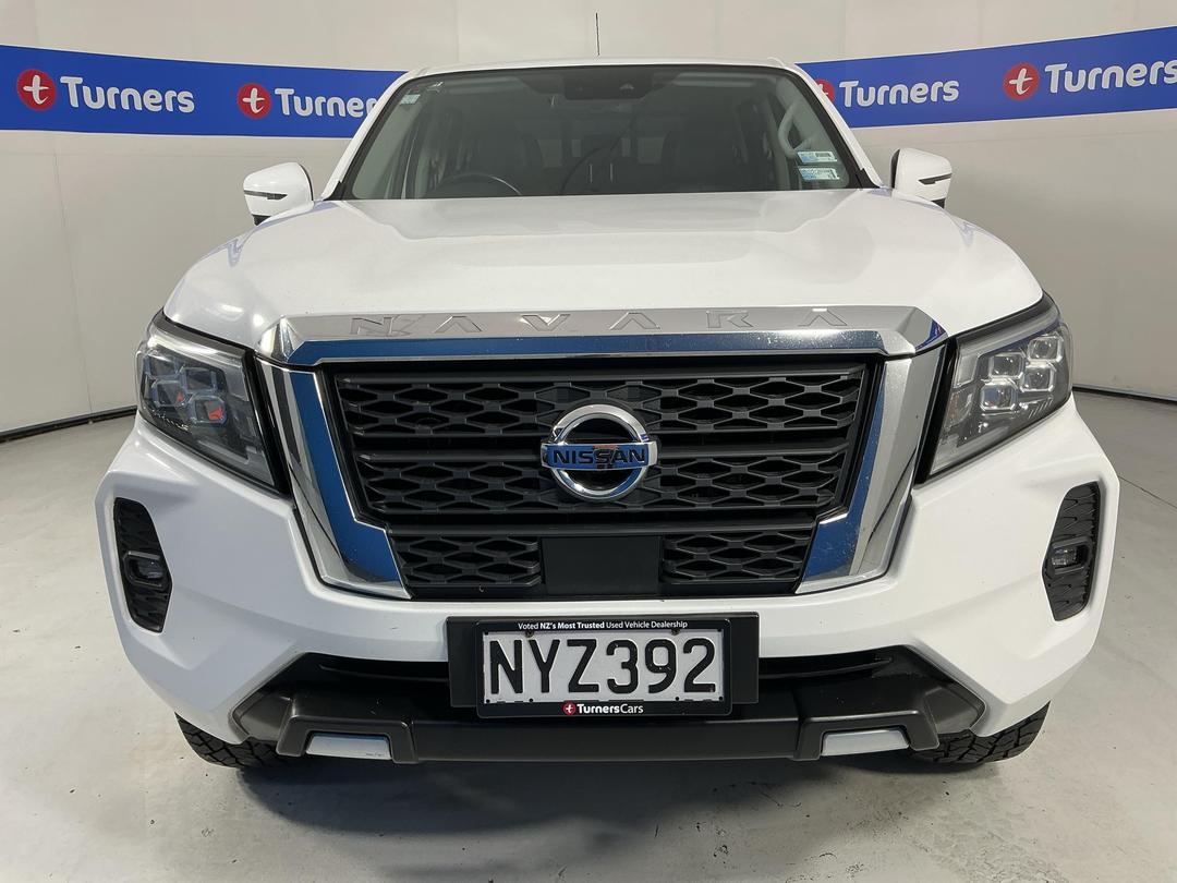 Photo '2' of Nissan Navara