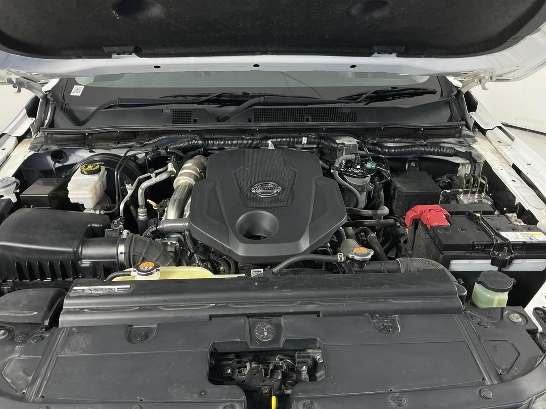 Photo '13' of Nissan Navara