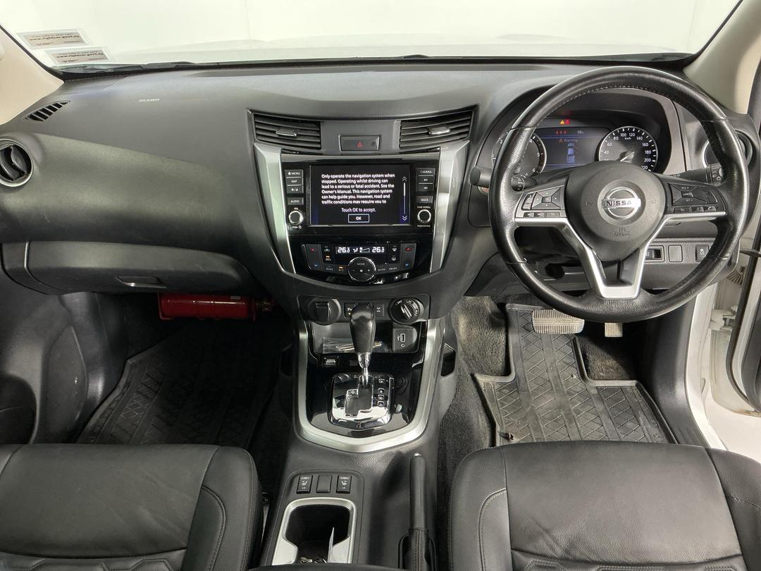 Photo '17' of Nissan Navara