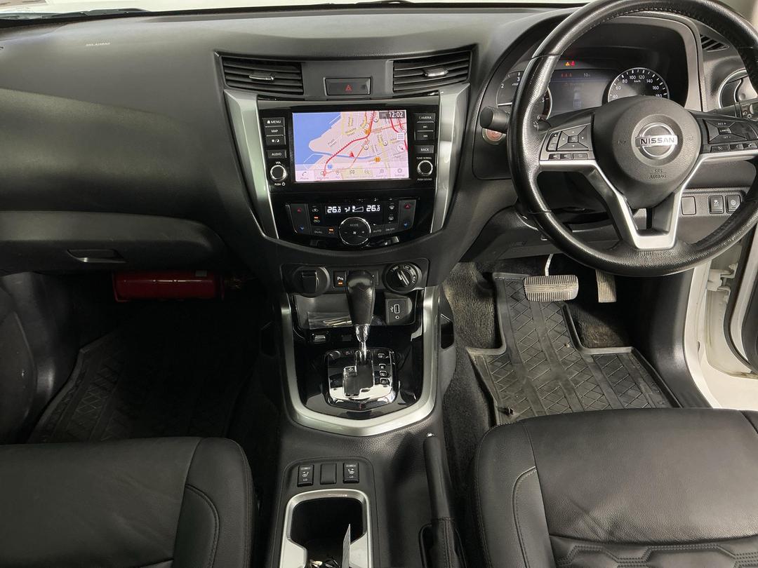 Photo '18' of Nissan Navara