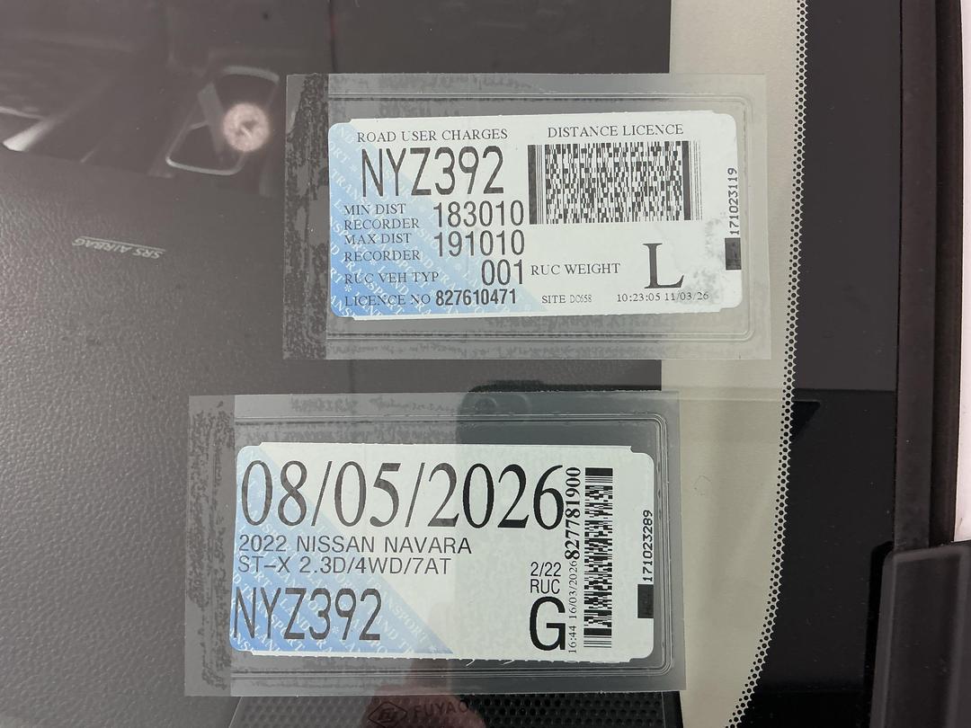 Photo '29' of Nissan Navara