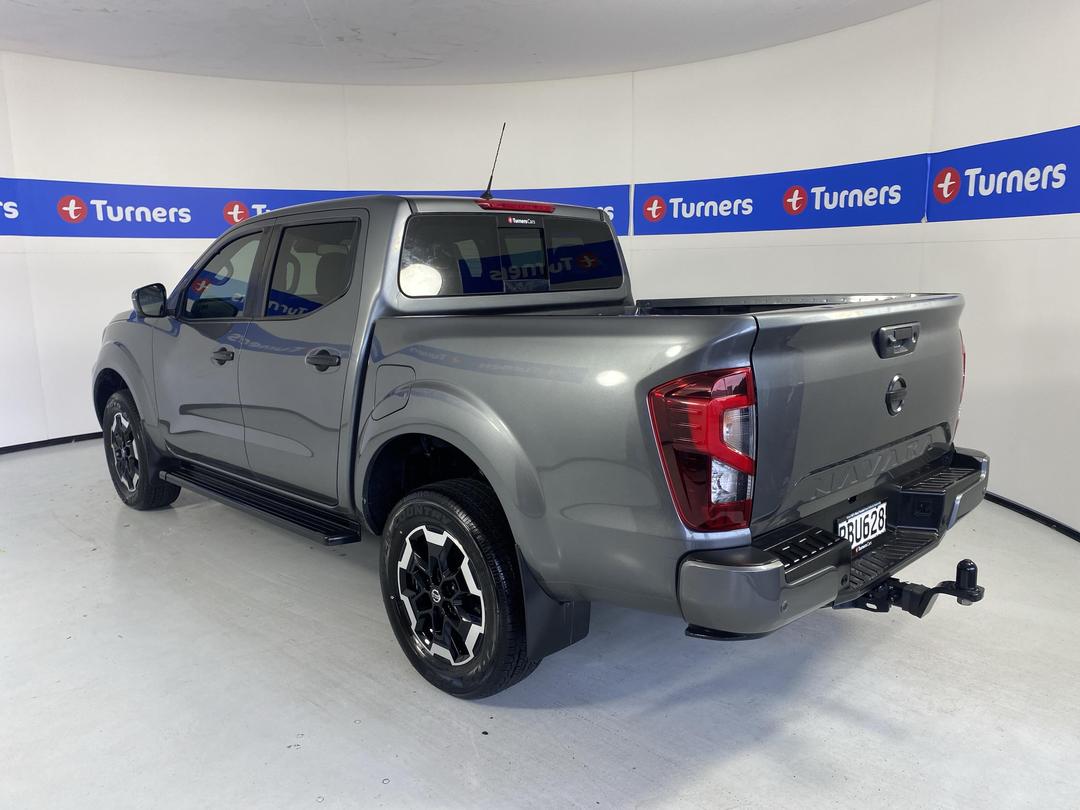 Photo '5' of Nissan Navara