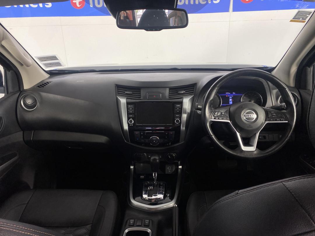 Photo '17' of Nissan Navara