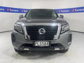 Photo '2' of Nissan Navara