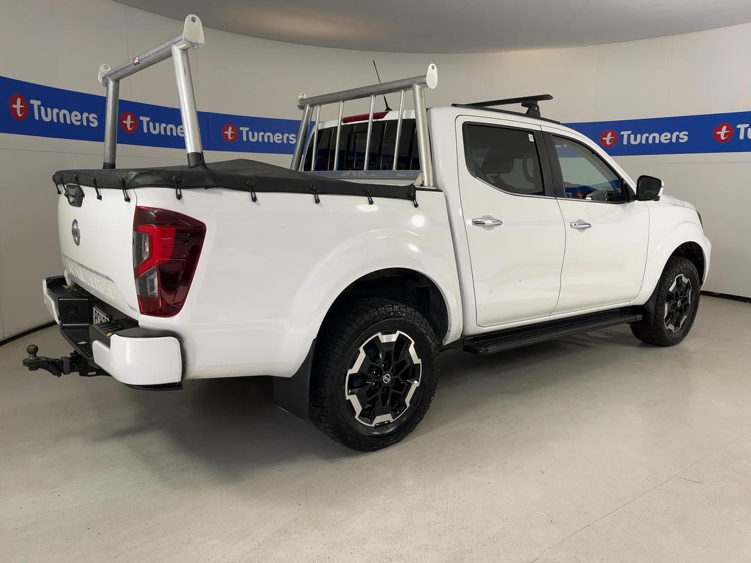 Photo '7' of Nissan Navara