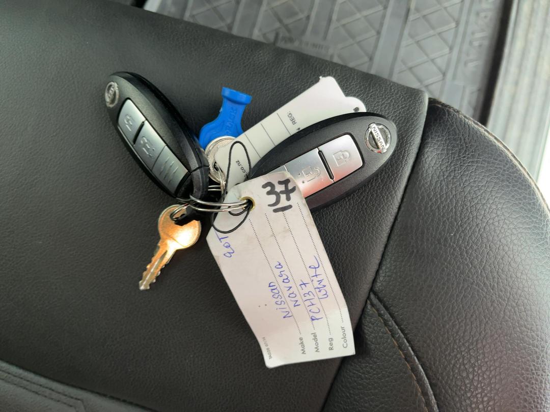 Photo '22' of Nissan Navara