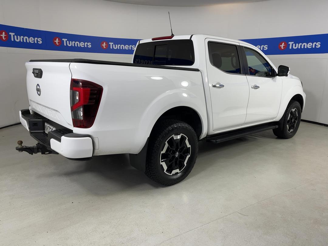 Photo '7' of Nissan Navara