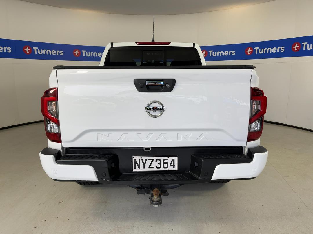 Photo '6' of Nissan Navara