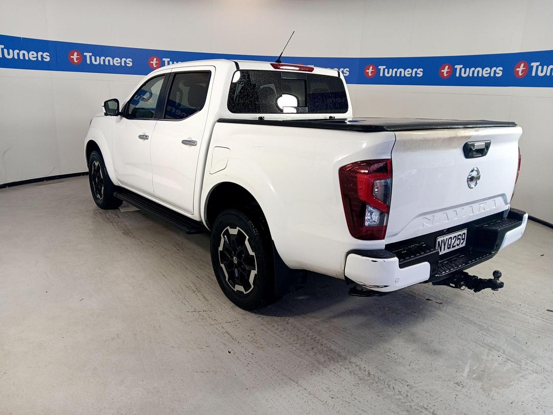 Photo '5' of Nissan Navara