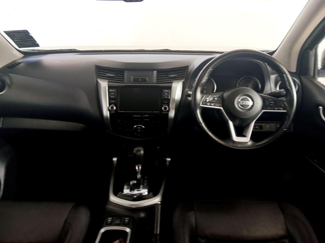 Photo '17' of Nissan Navara