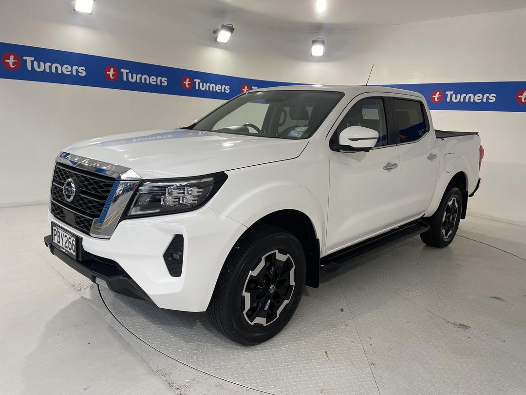 Photo '4' of Nissan Navara