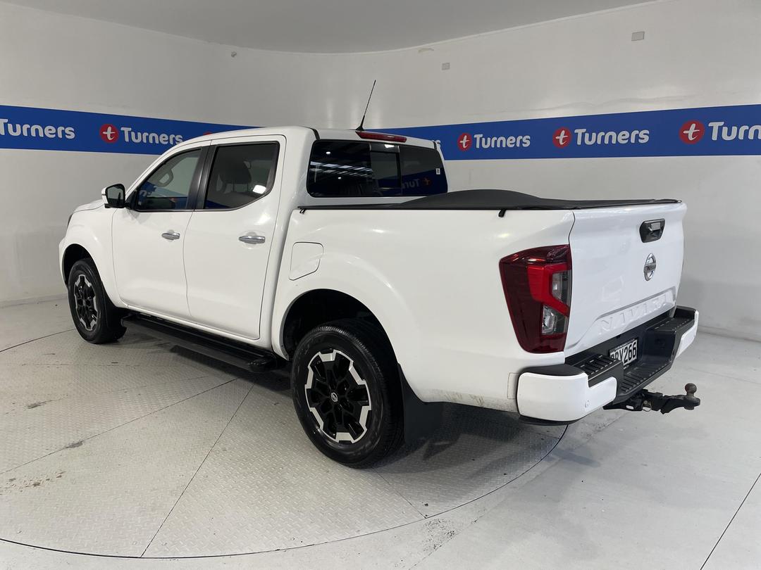 Photo '5' of Nissan Navara