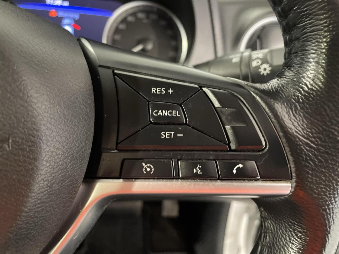 Photo '26' of Nissan Navara