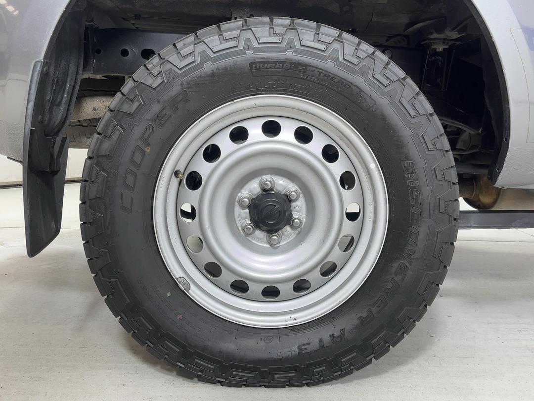 Photo '12' of Nissan Navara
