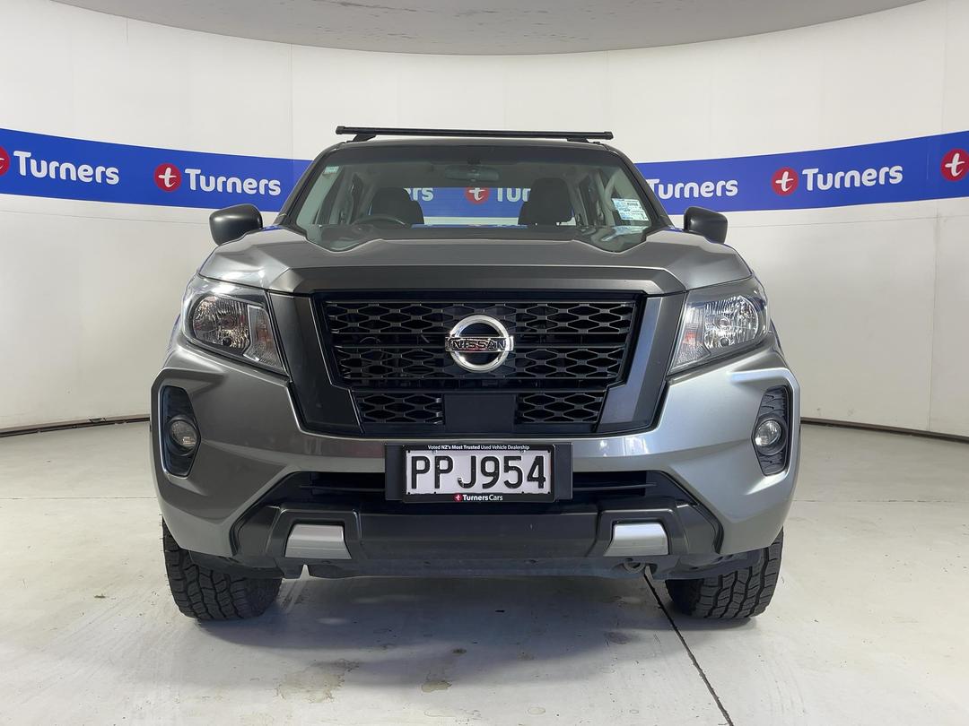 Photo '2' of Nissan Navara