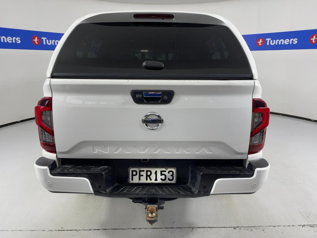 Photo '6' of Nissan Navara