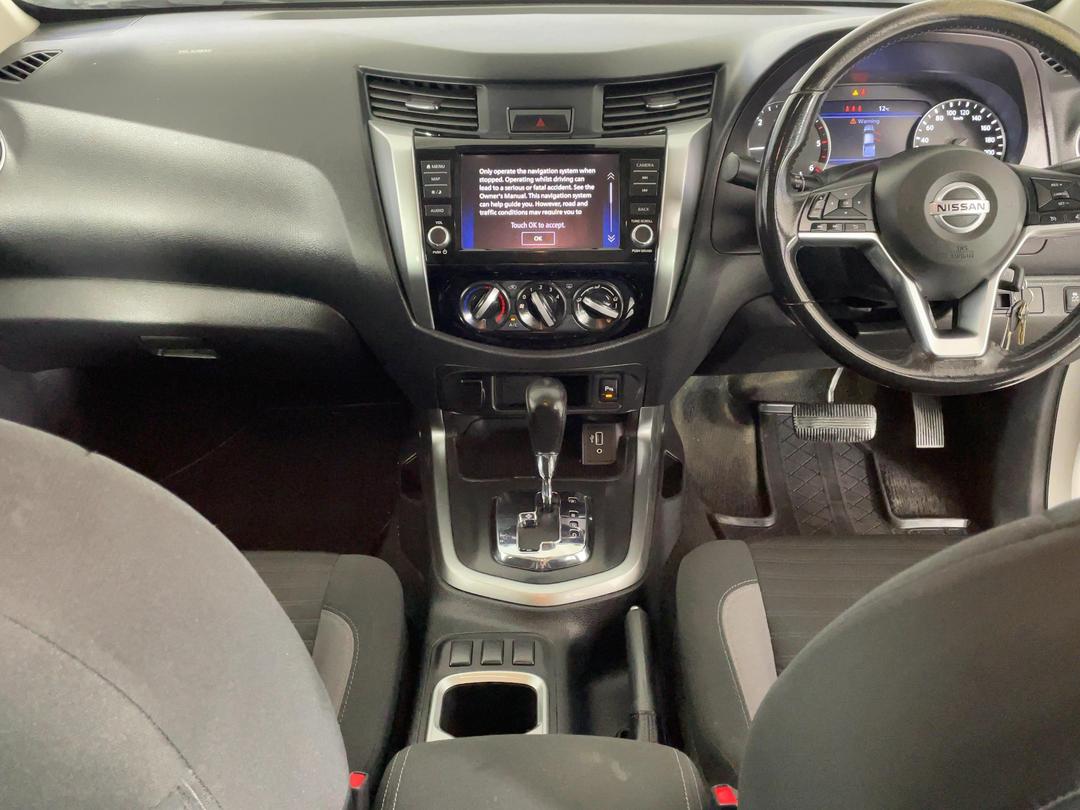 Photo '17' of Nissan Navara
