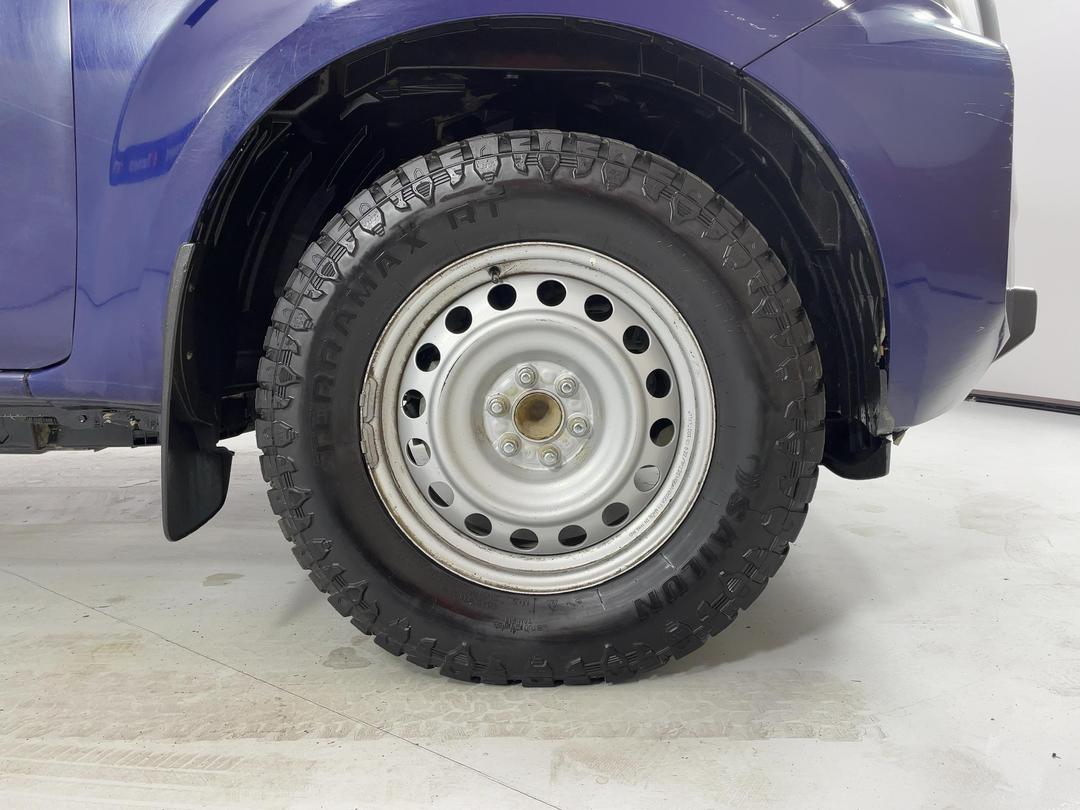 Photo '9' of Nissan Navara
