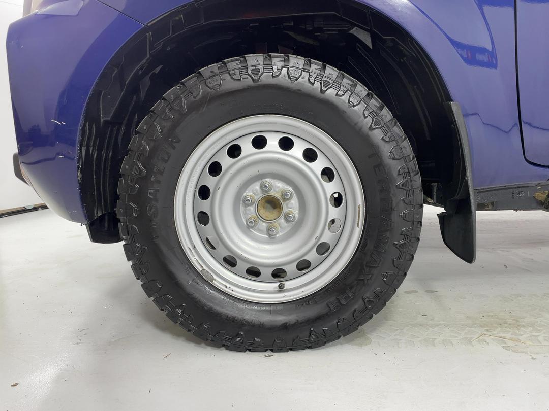 Photo '10' of Nissan Navara
