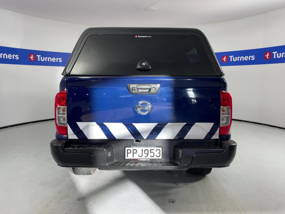 Photo '6' of Nissan Navara