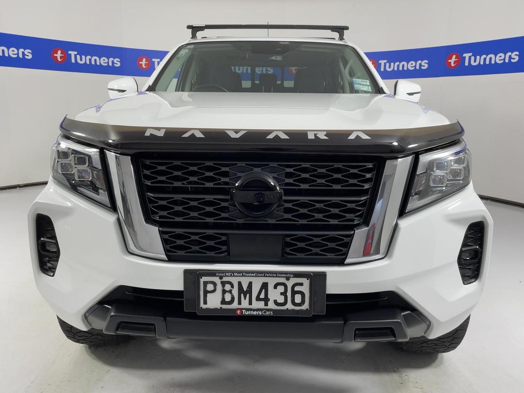 Photo '2' of Nissan Navara