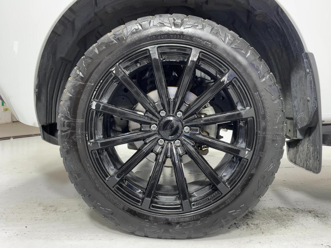 Photo '10' of Nissan Navara