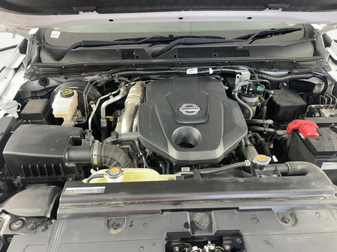 Photo '13' of Nissan Navara