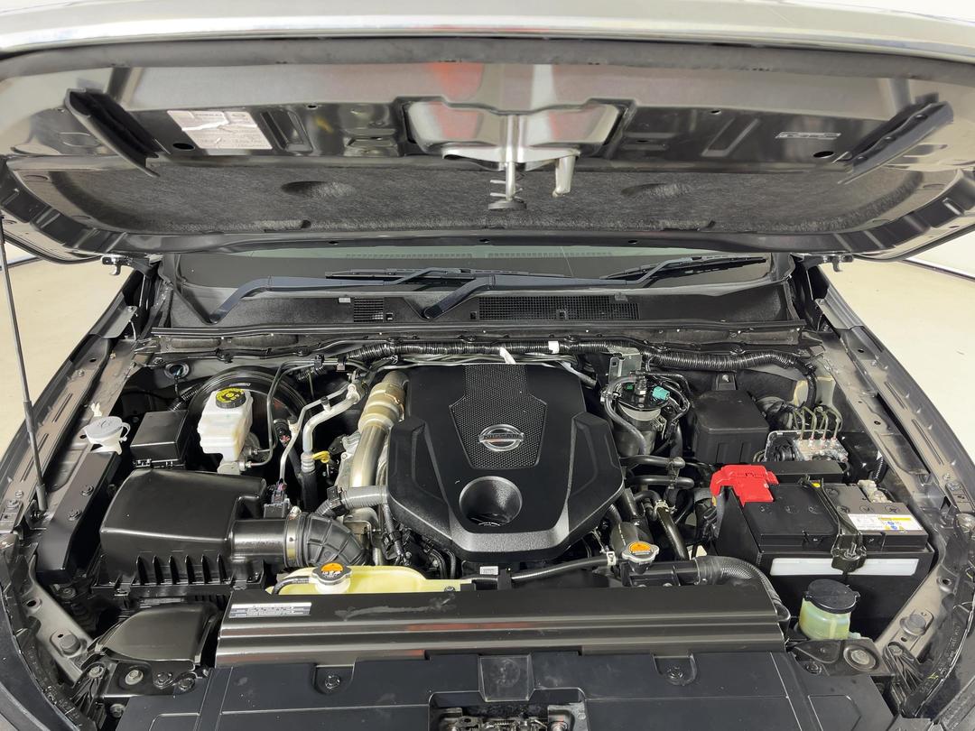 Photo '13' of Nissan Navara