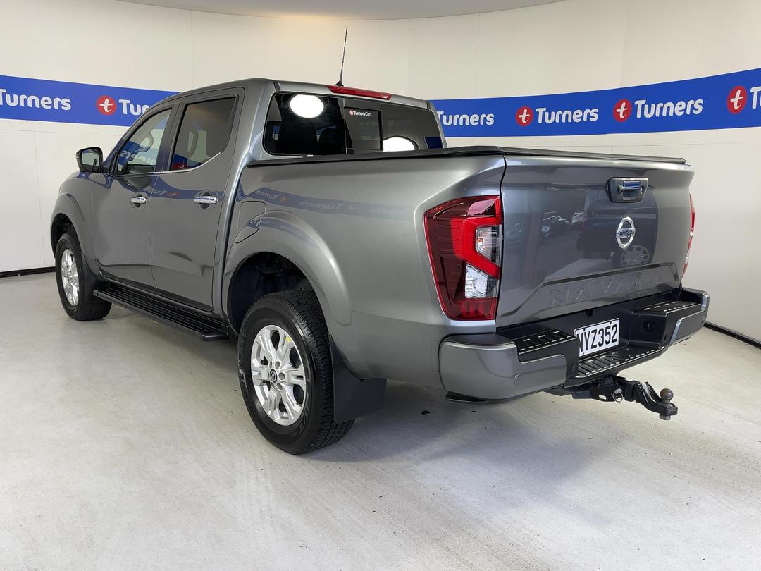 Photo '5' of Nissan Navara