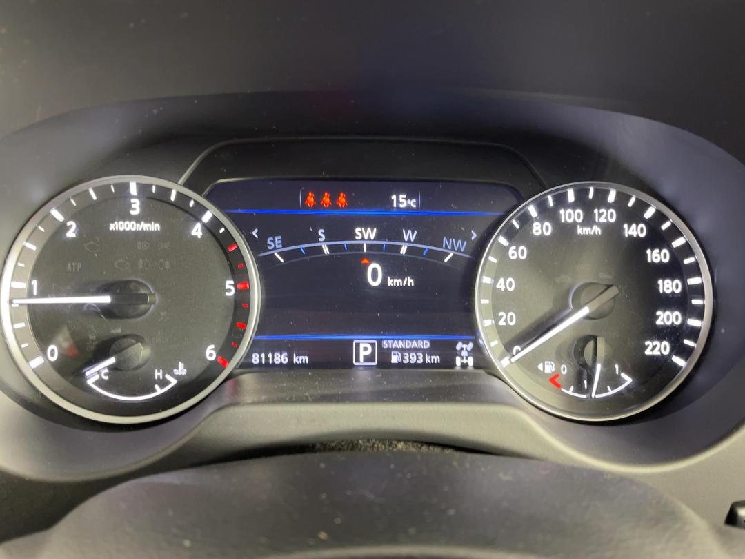 Photo '21' of Nissan Navara