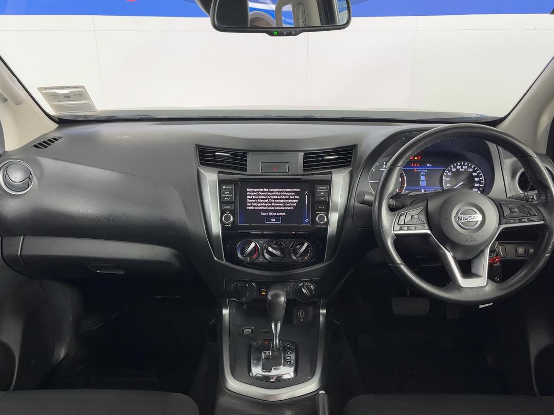 Photo '17' of Nissan Navara