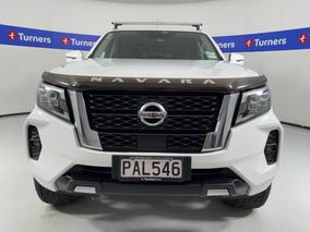Photo '2' of Nissan Navara