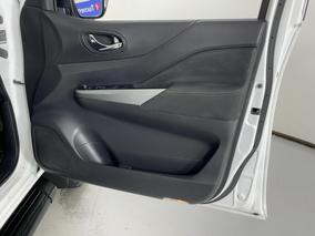 Photo '15' of Nissan Navara