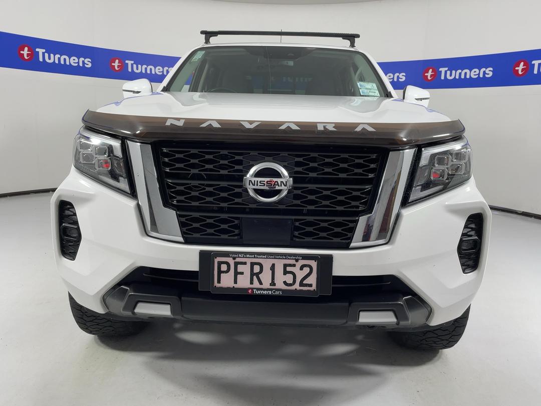 Photo '2' of Nissan Navara