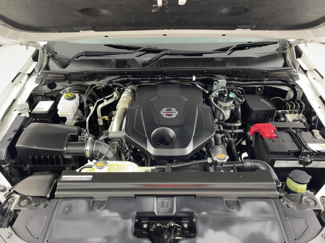Photo '13' of Nissan Navara