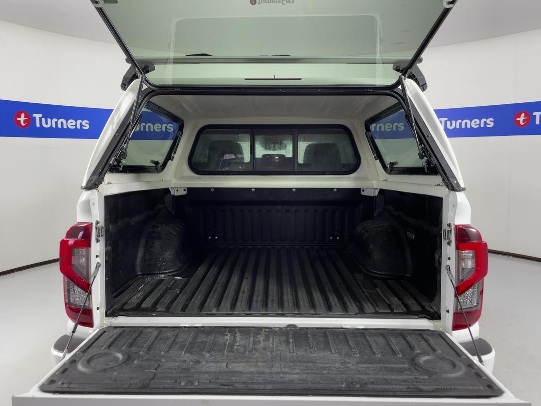 Photo '14' of Nissan Navara
