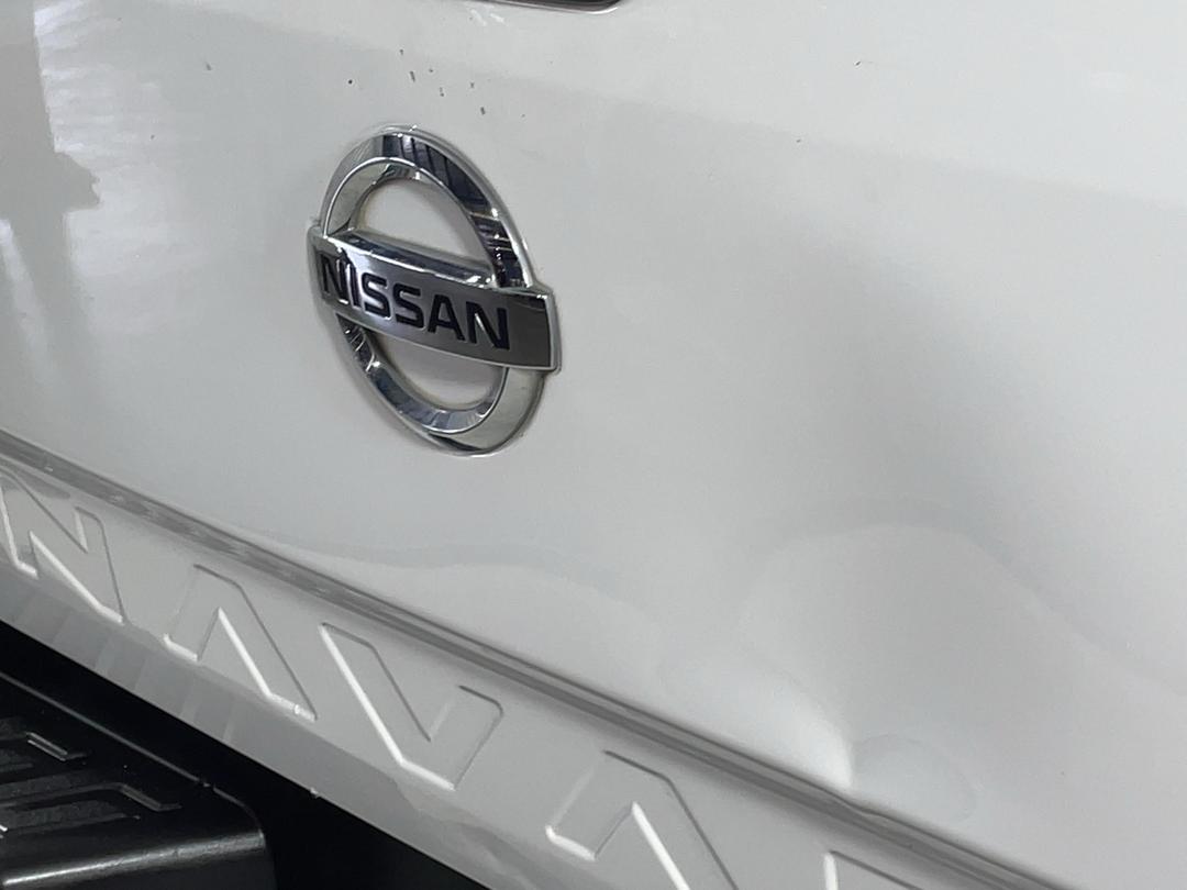 Photo '26' of Nissan Navara