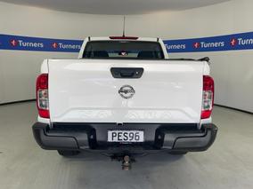 Photo '6' of Nissan Navara