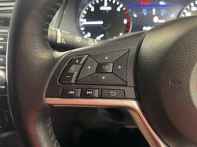 Photo '24' of Nissan Navara