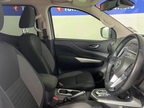 Photo '16' of Nissan Navara