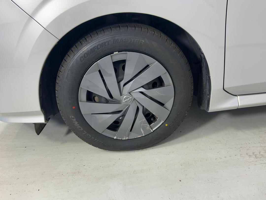 Photo '10' of Nissan Note