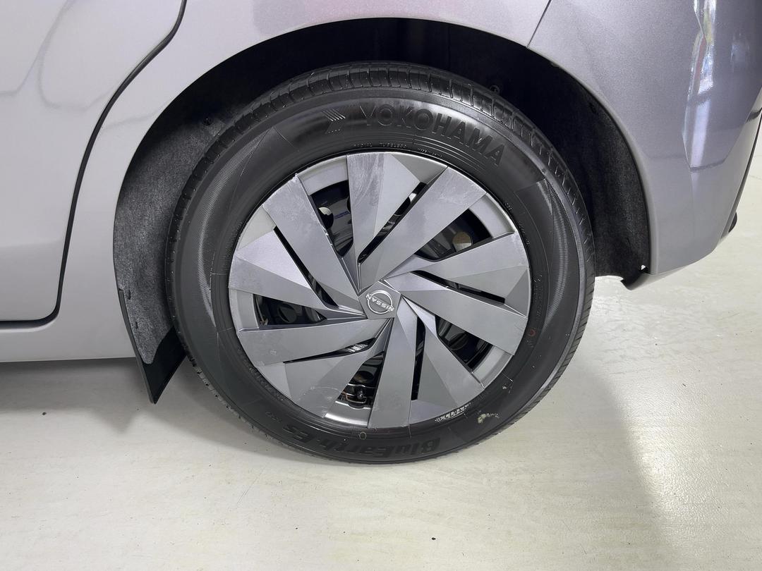 Photo '11' of Nissan Note