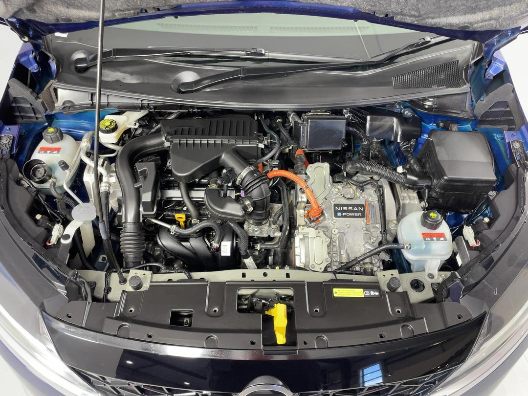Photo '13' of Nissan Note