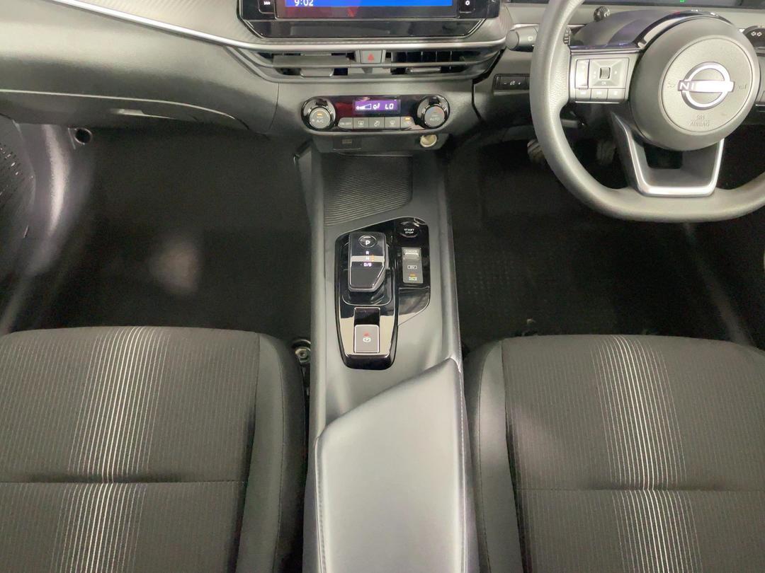 Photo '18' of Nissan Note