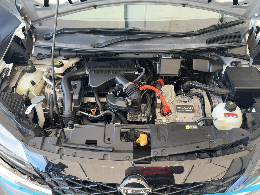 Photo '18' of Nissan Note S