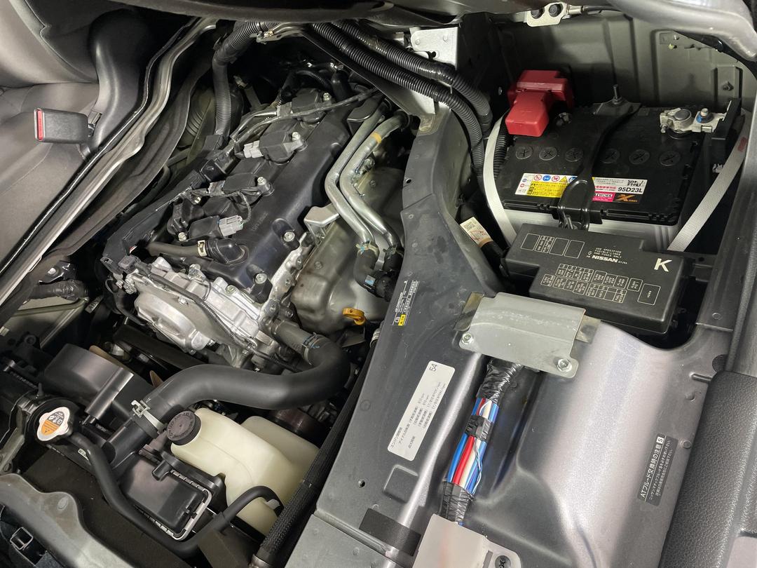 Photo '13' of Nissan NV350