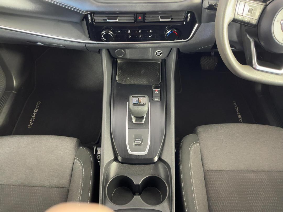 Photo '18' of Nissan Qashqai