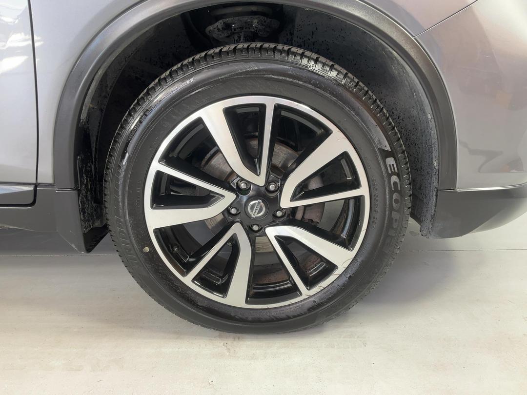 Photo '9' of Nissan X-Trail