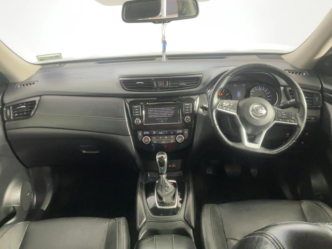Photo '17' of Nissan X-Trail